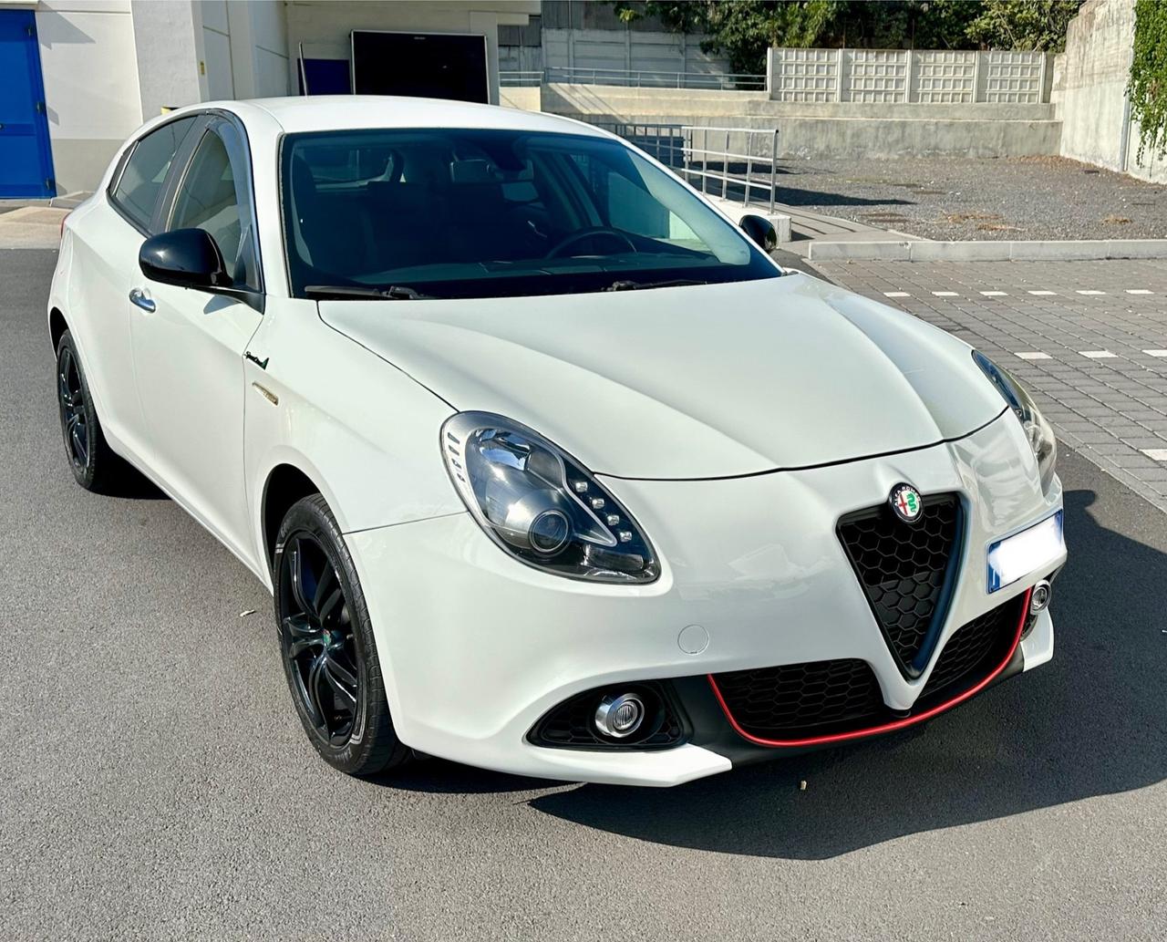 ALFA ROMEO GIULIETTA 1.6 JTDM 105CV SPORTIVA QUADRIFOGLIO