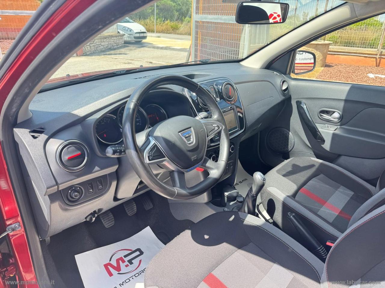 DACIA SANDERO STEPWAY TECHROAD 0.9 TCe GPL 90CV