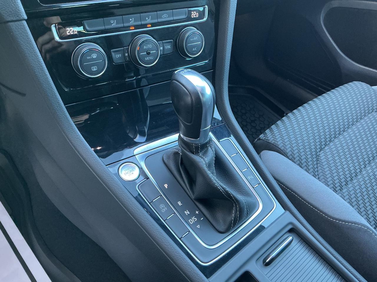 Volkswagen Golf R-Line 1.6 Diesel Cambio Automatico
