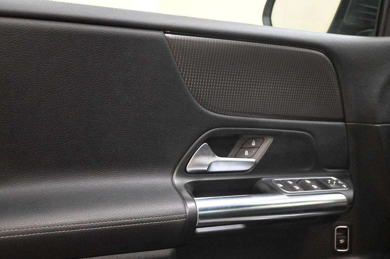 MERCEDES Classe B (W247) B 180 Automatic Sport
