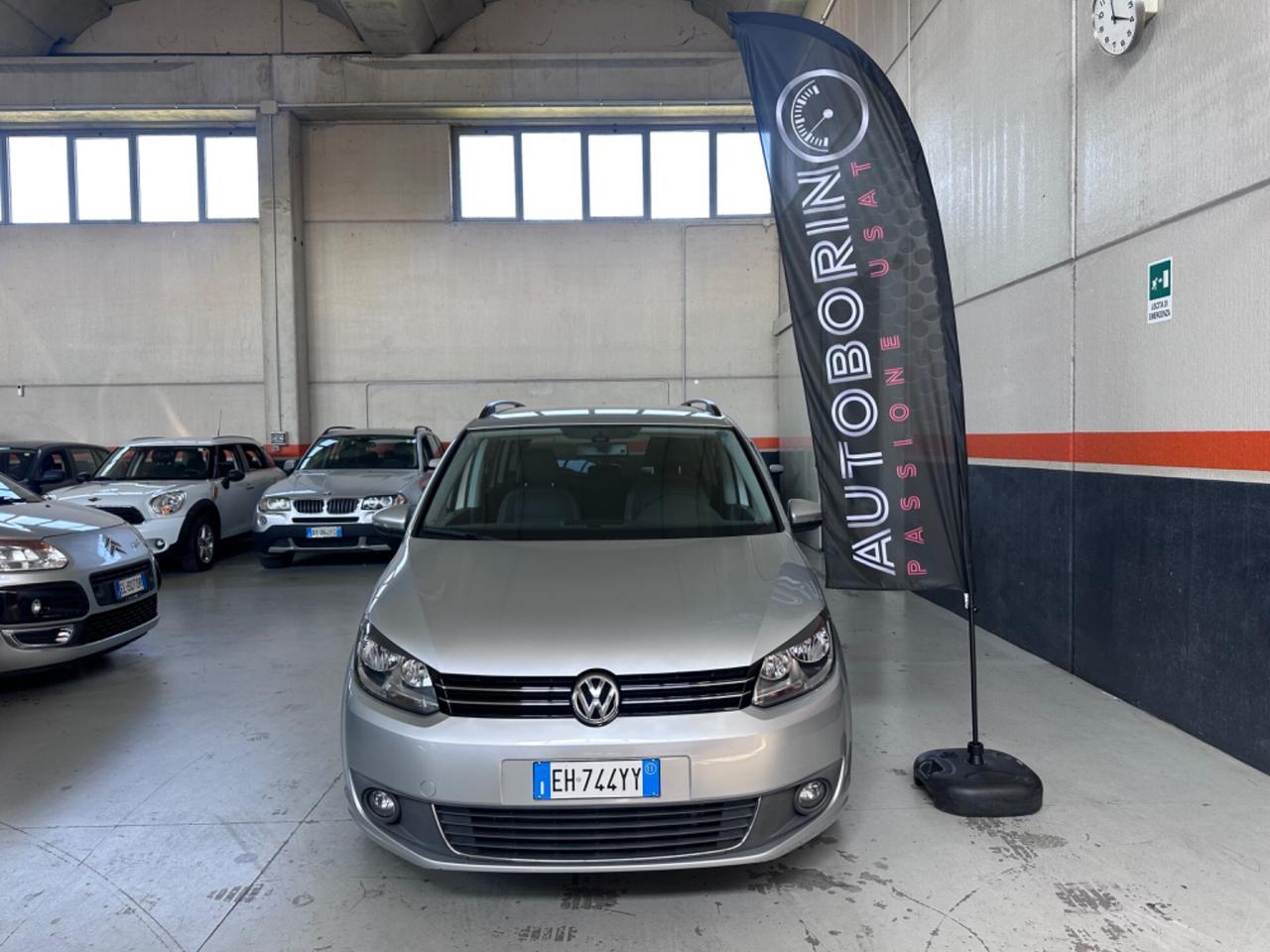 Volkswagen Touran 1.6 TDI gancio traino