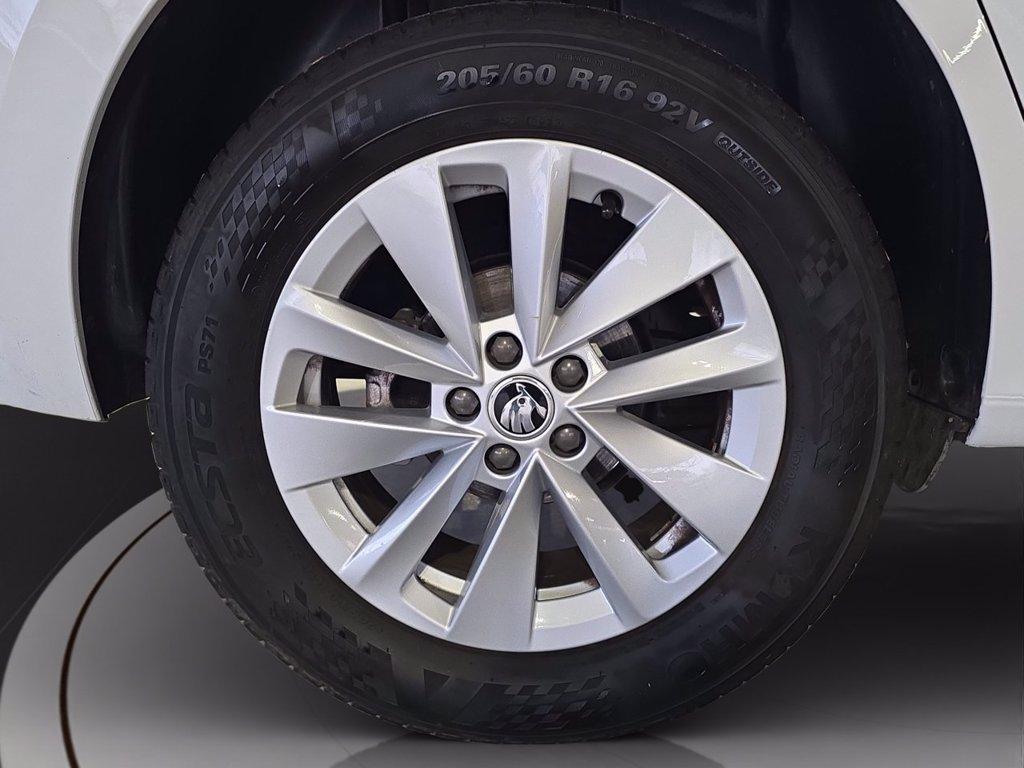 SKODA Kamiq 1.0 tsi style 95cv del 2023