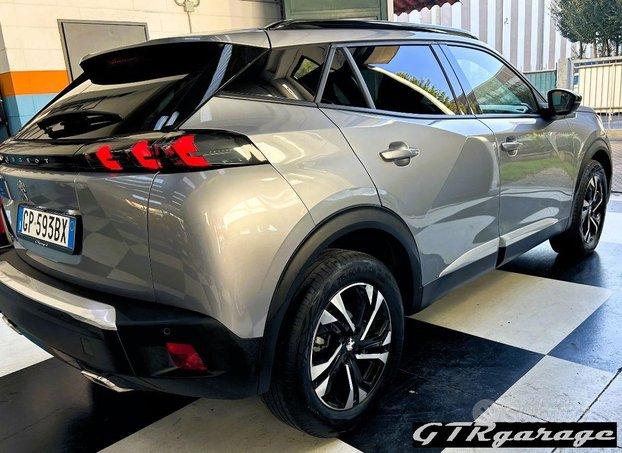 PEUGEOT 2008 130 S&S EAT8 Allure Pack