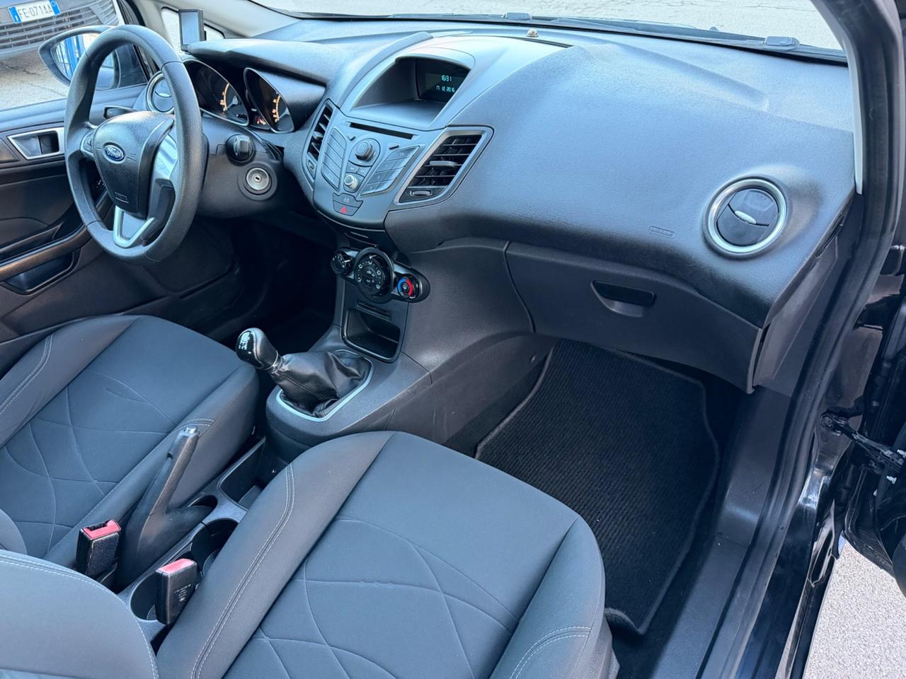 Ford Fiesta 1.5 TDCi 75 cv 2013 Gancio Traino