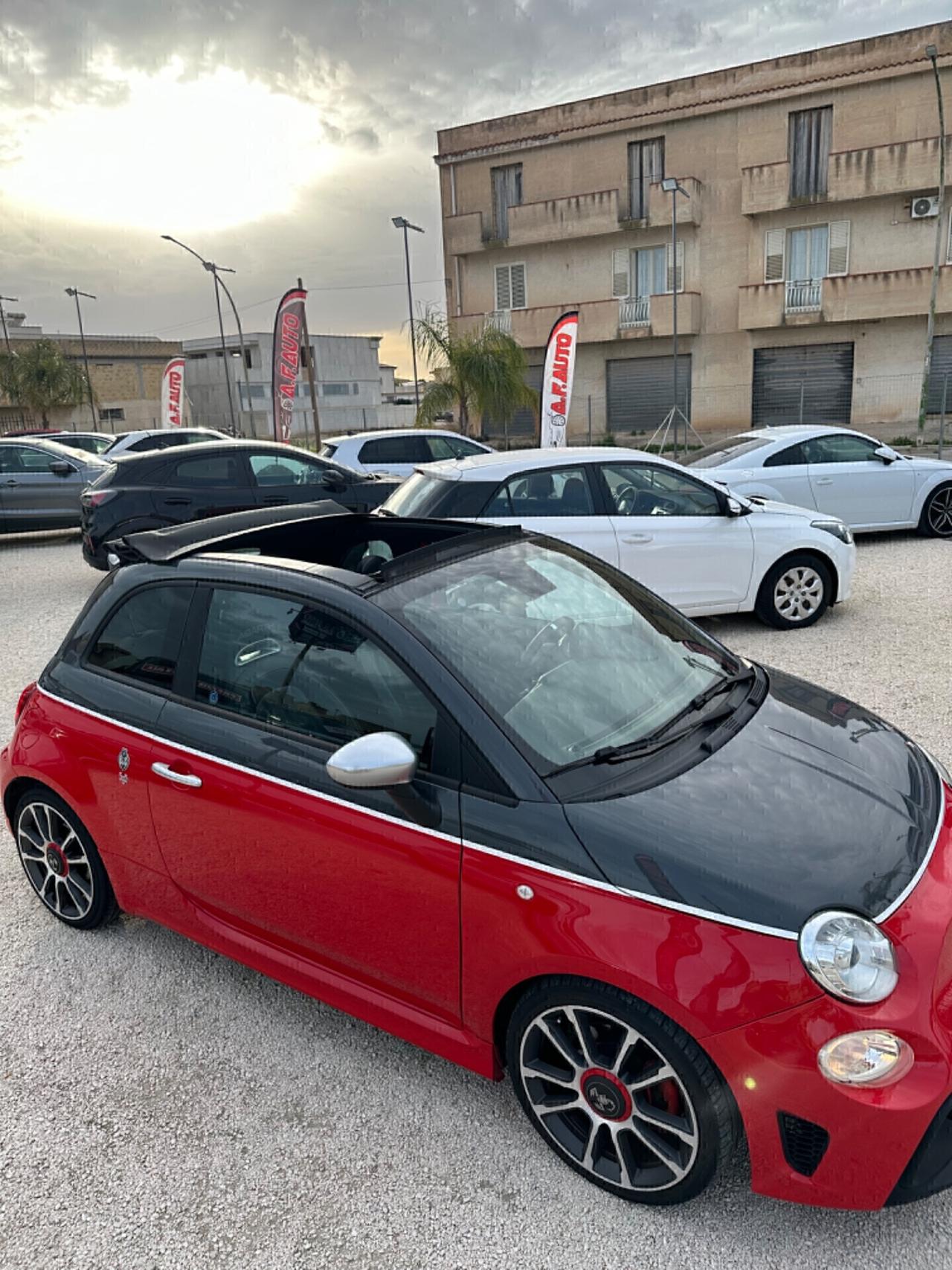 Abarth 595 C 1.4 Turbo T-Jet 165 CV Turismo