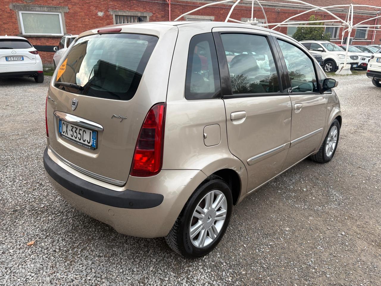 Lancia Musa 1.9 Multijet