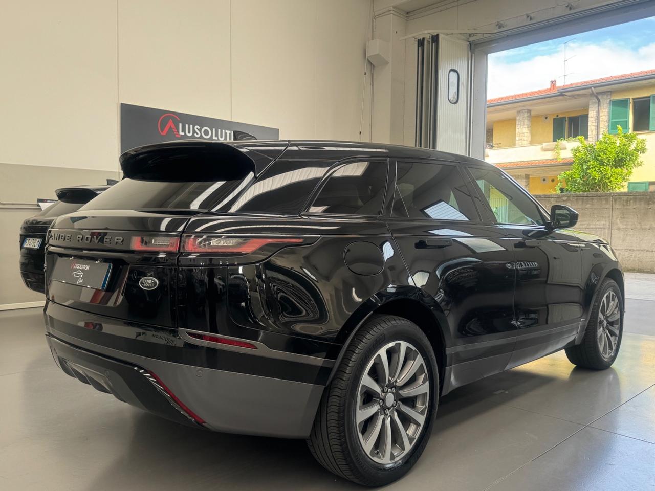 Land Rover Range Velar 2.0D I4 240 CV R-Dynamic SE