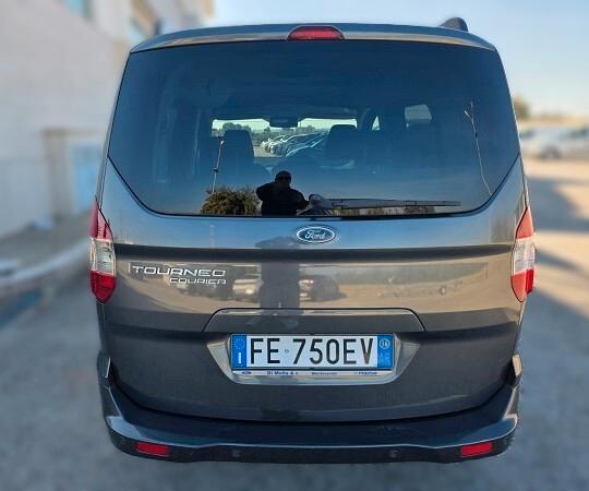 Ford Tourneo Courier 1.5 TDCI 95 CV