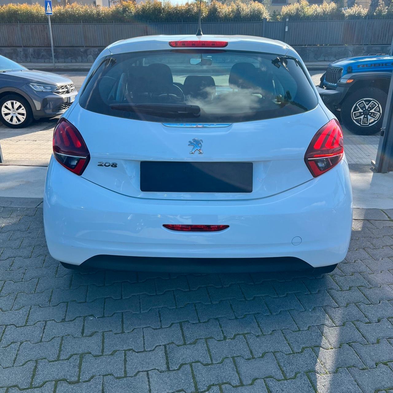 Peugeot 208 PureTech 82 5 porte Allure