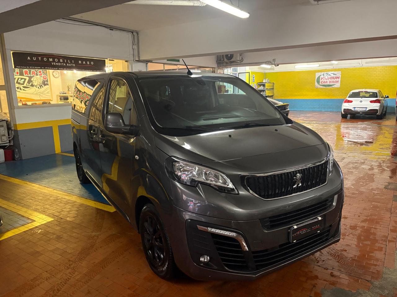 Peugeot Traveller BlueHDi 115 S&S Standard Allure 8 Posti...!!!!!
