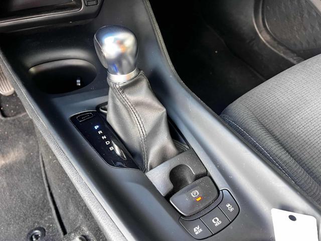 TOYOTA C-HR 1.8 Hybrid E-CVT Active
