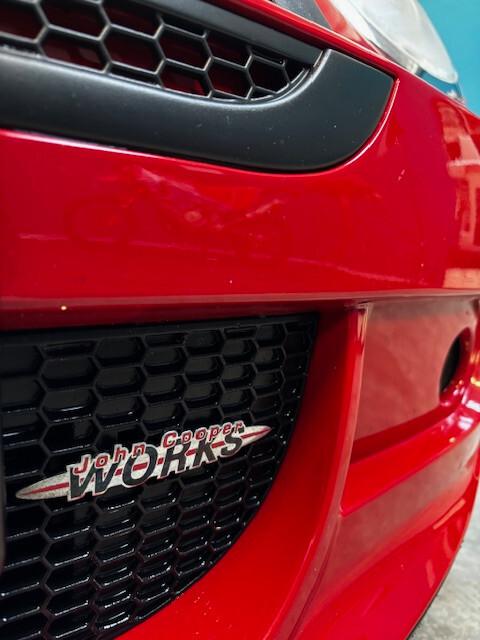 Mini 1.6 16V Cooper S - John Cooper WORKS