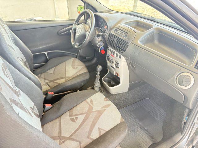 FIAT Punto 1.2 16V 3 porte Emotion OK NEOPATENTATI