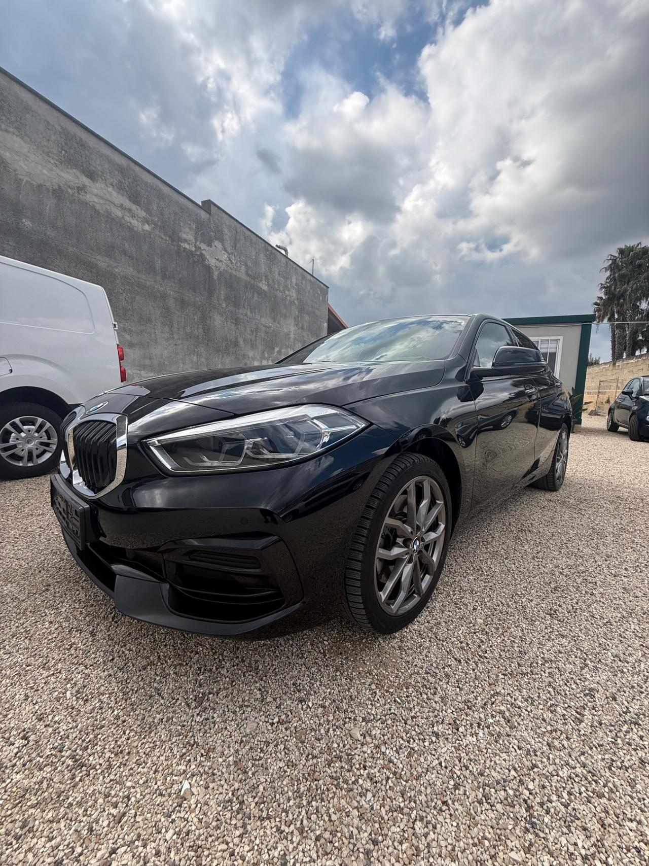 Bmw 120 120d 5p. Msport Exterior perfetta