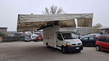 RENAULT master DCI 140