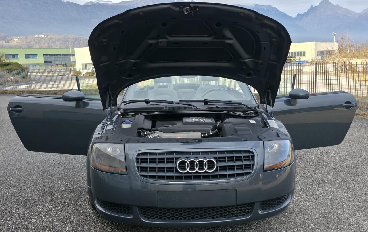Audi TT Roadster 1.8 T 20V 150 CV cat