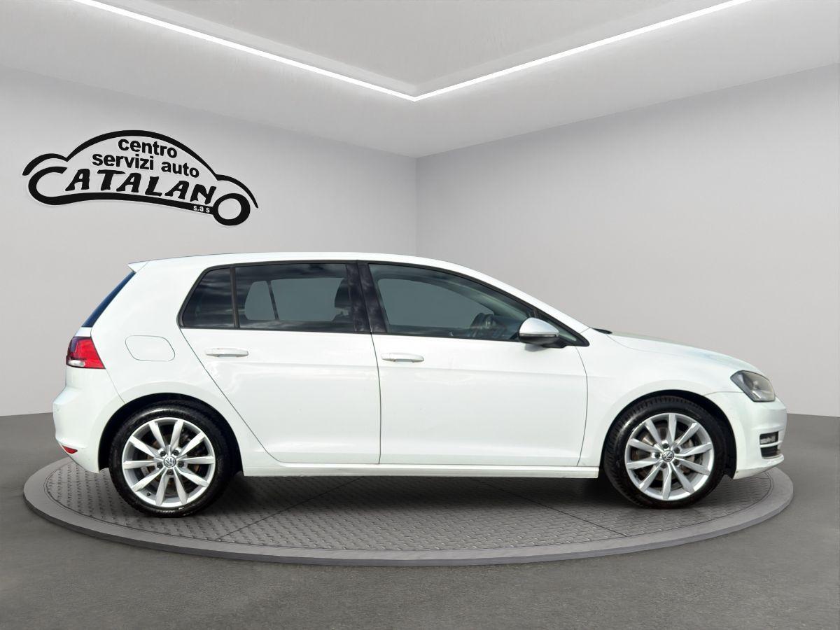 VOLKSWAGEN - Golf - 1.6 TDI 105cv 5p. Highline BlueMotion Technology