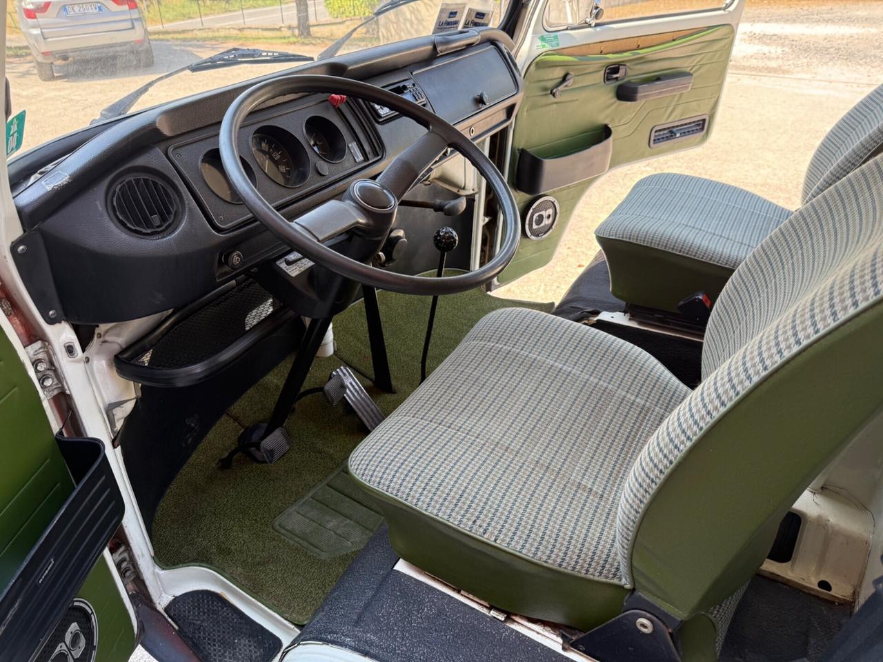 Volkswagen T2 WESTFALIA