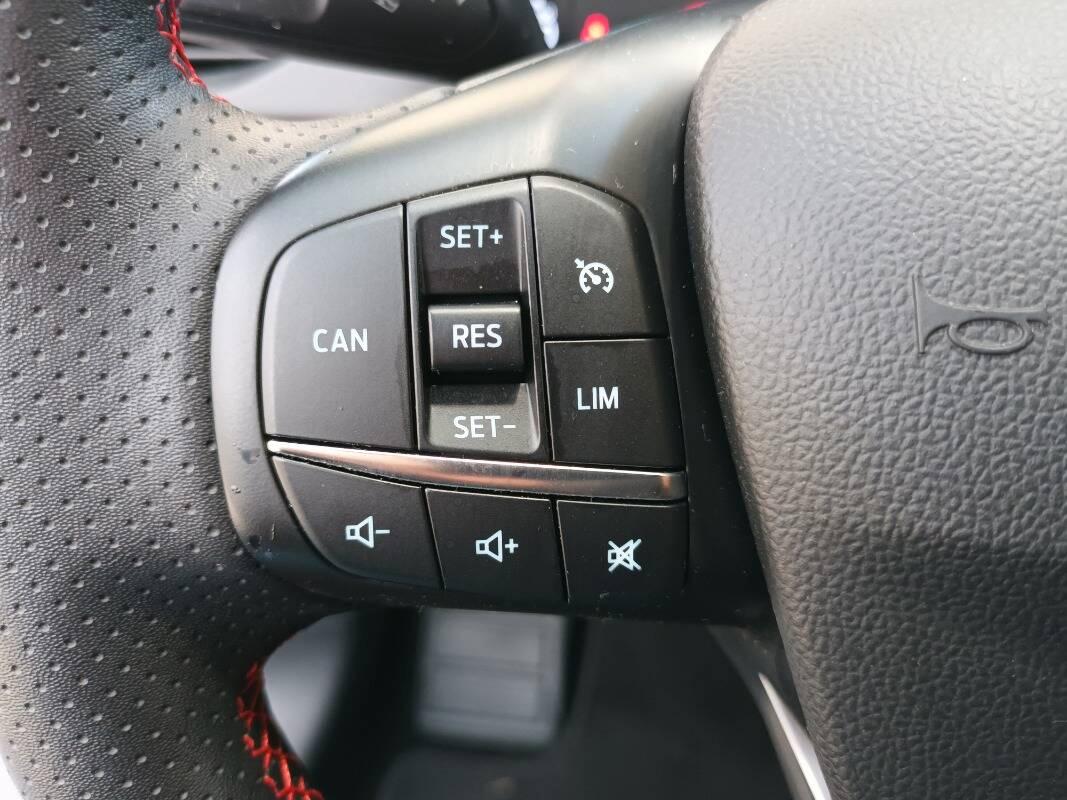 Ford Focus 125 cv Ibrida St-Line