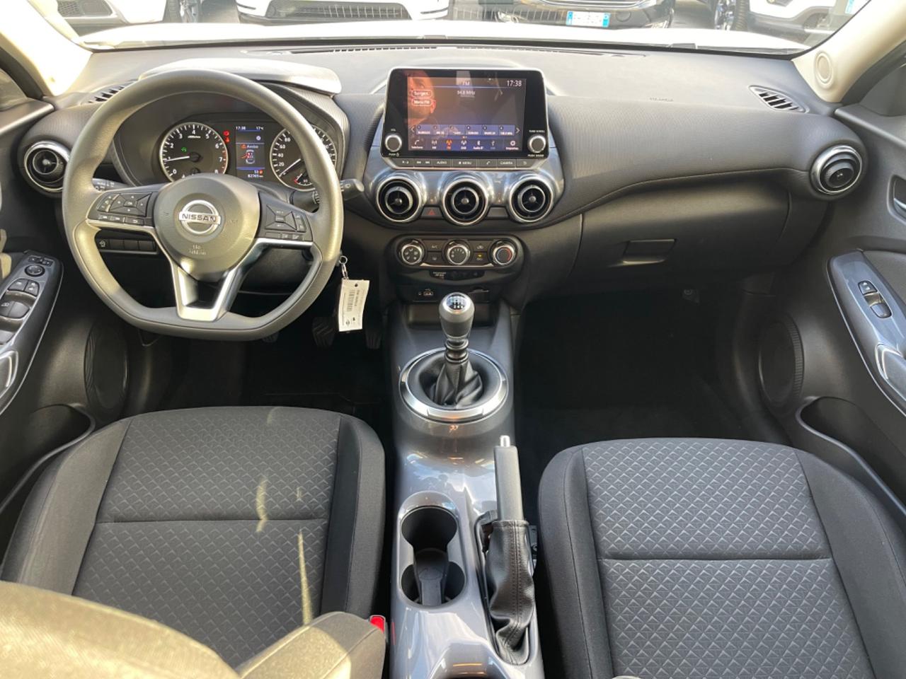 Nissan Juke 1.0 DIG-T 117 CV DCT N-Connecta