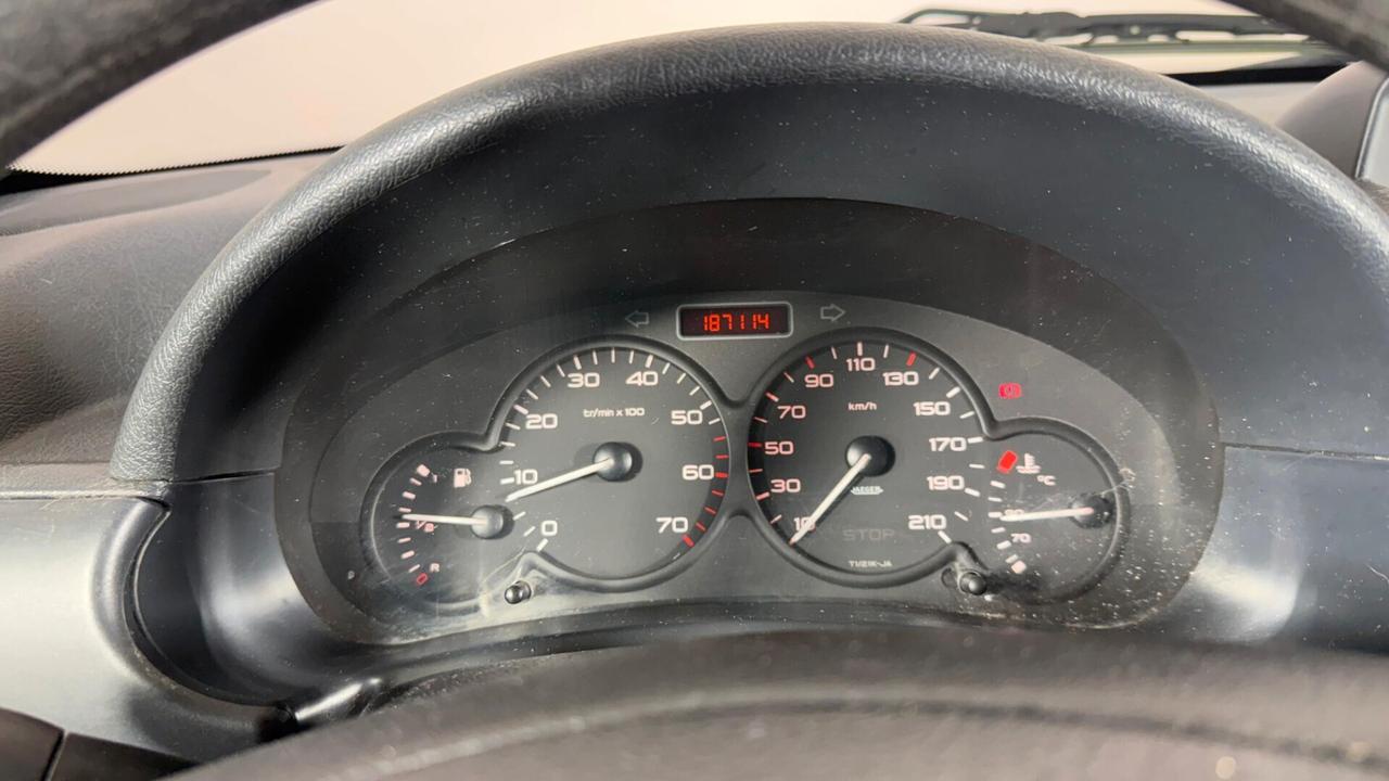 Citroen Berlingo 1.4 5p. Image