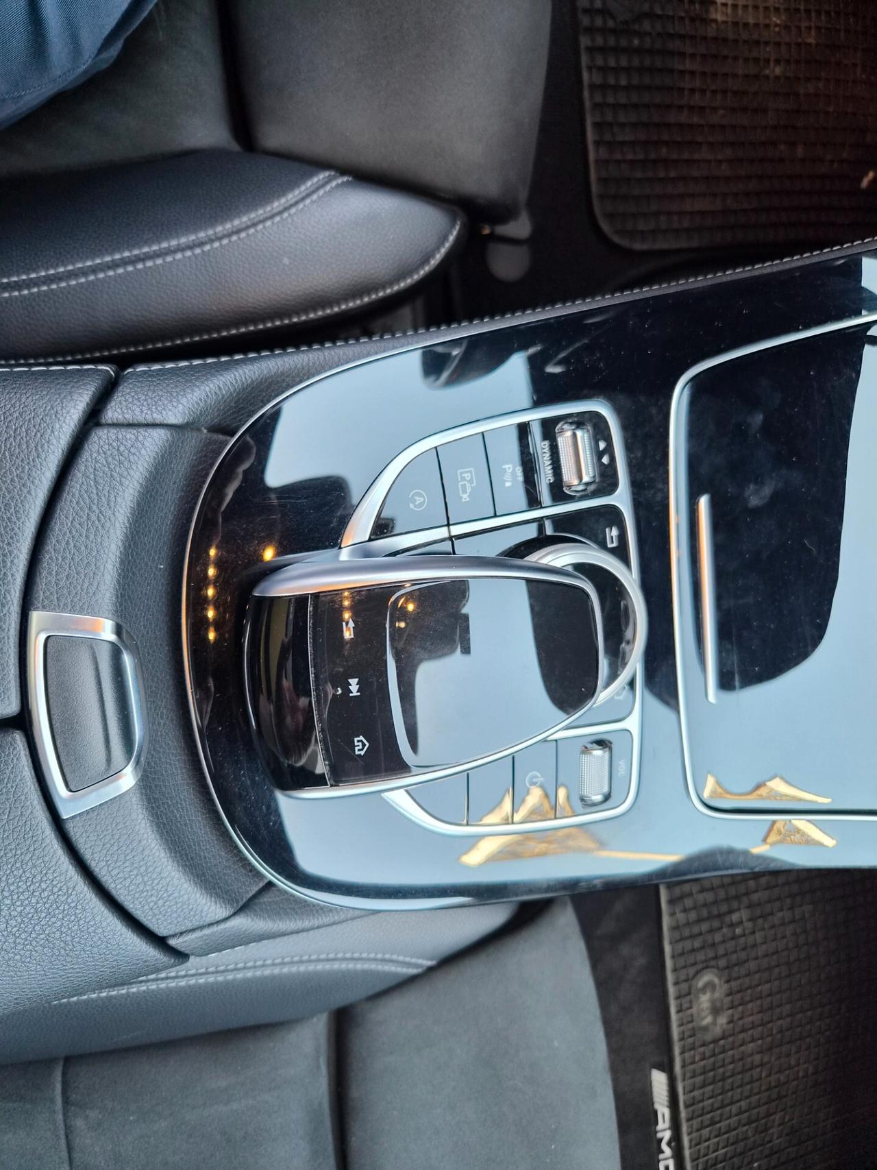 Mercedes-benz E 220 d Auto Premium Plus