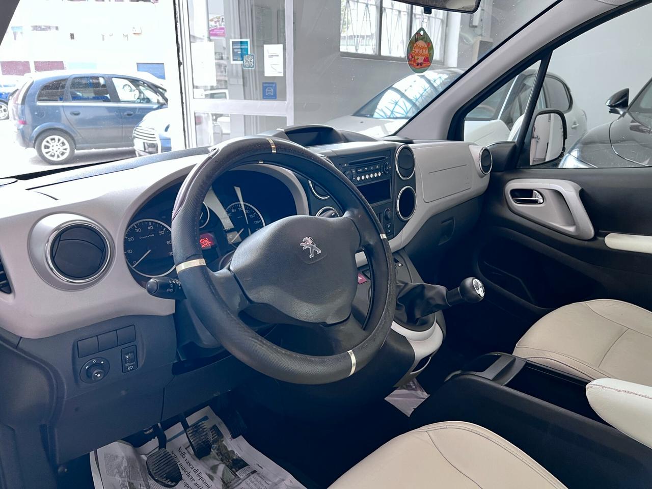 Peugeot Partner Tepee 1.6 HDi 115CV Outdoor