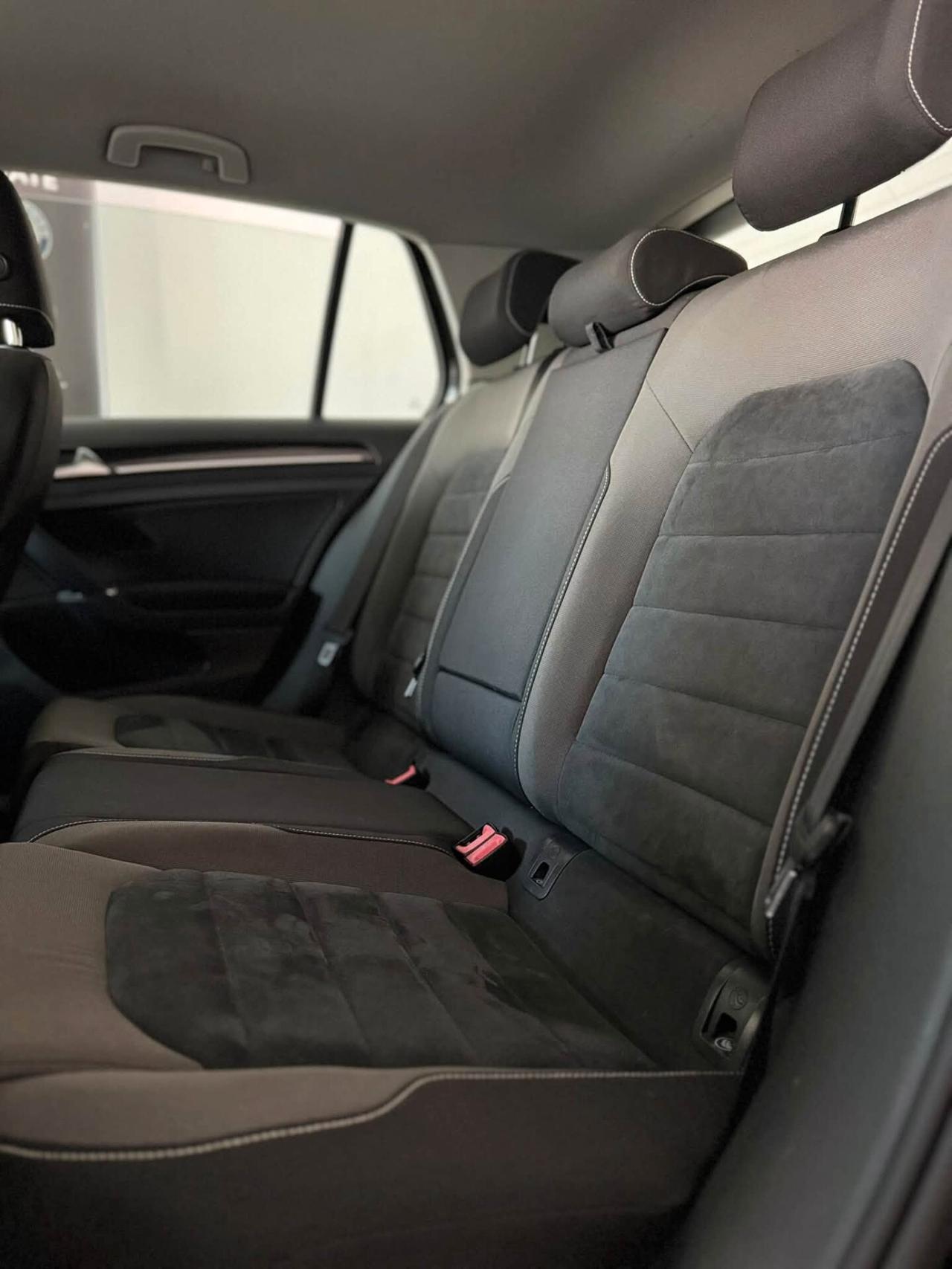 Volkswagen Golf Business 1.6 TDI 5p. Highline BlueMotion Technology