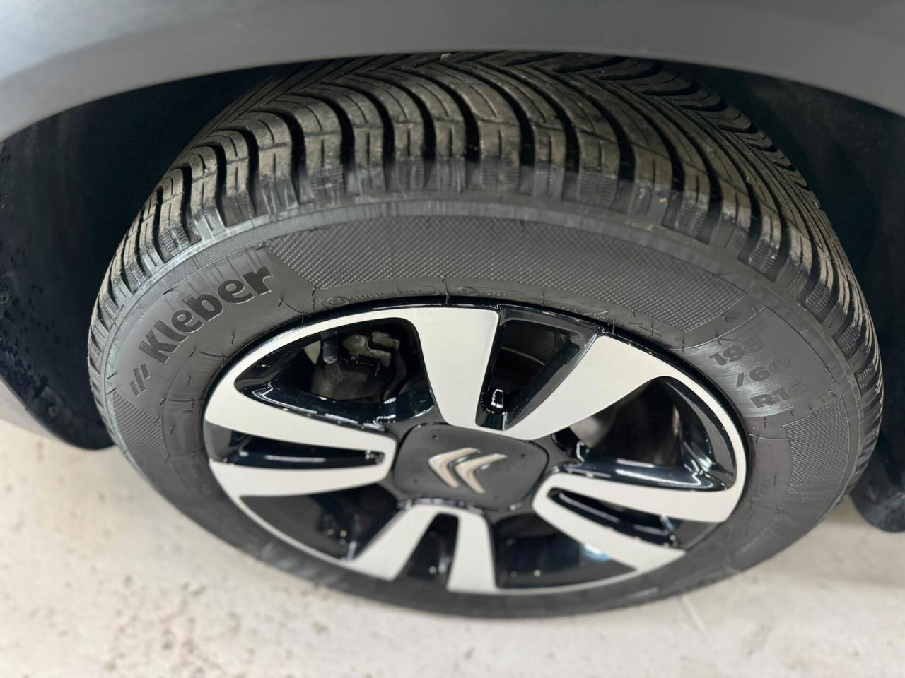 Citroen C3 PureTech 82 Shine - Neopatentati