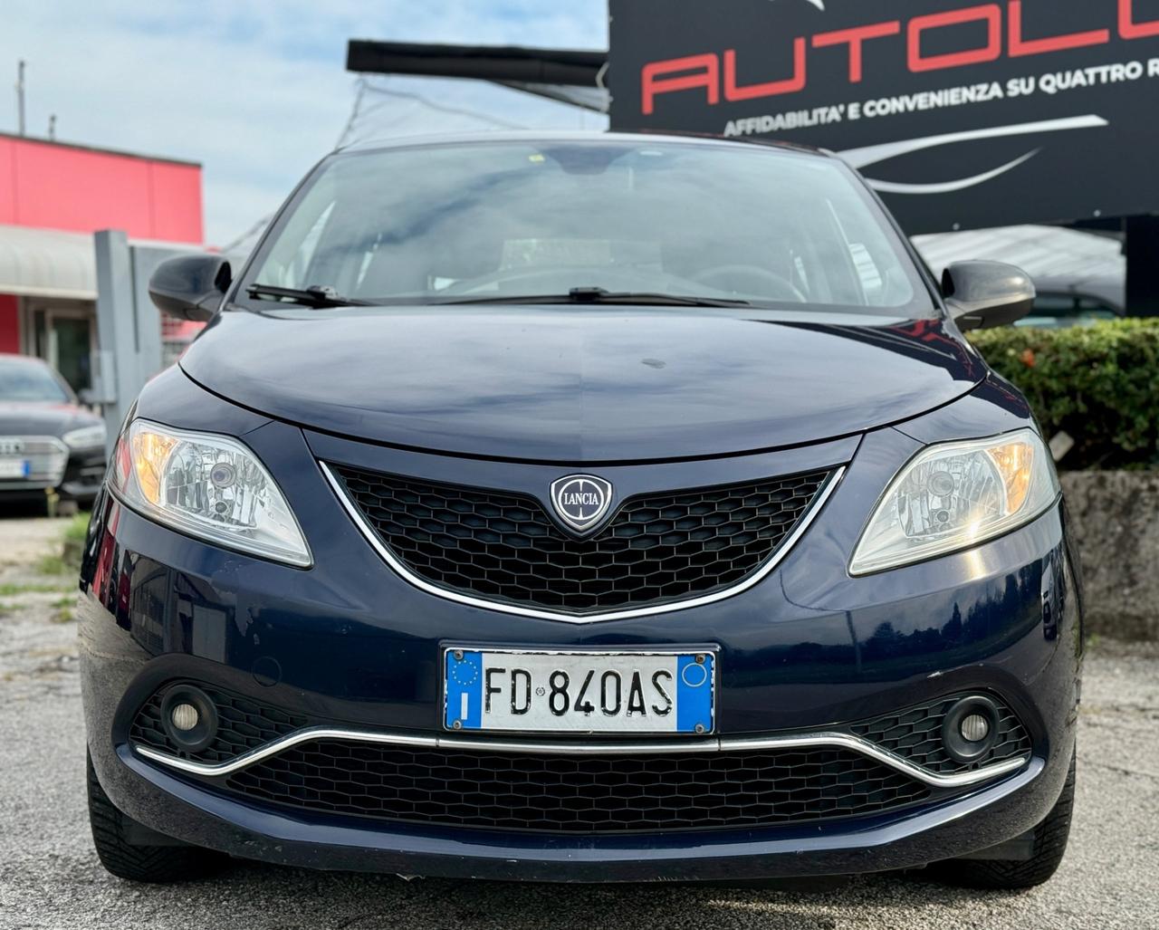 Lancia Ypsilon 1.2 69 CV 5 porte Platinum 104.000Km FULL