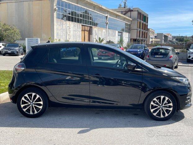 Renault ZOE R135 INTENS 1500€ DI RICARICHE INCLUSE