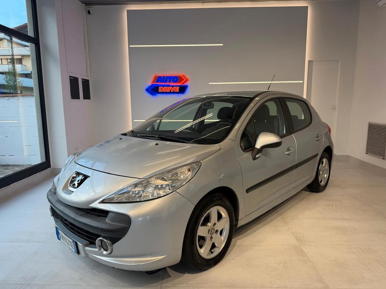 Peugeot 207 1.4 5p. OK NEOPATENTATI