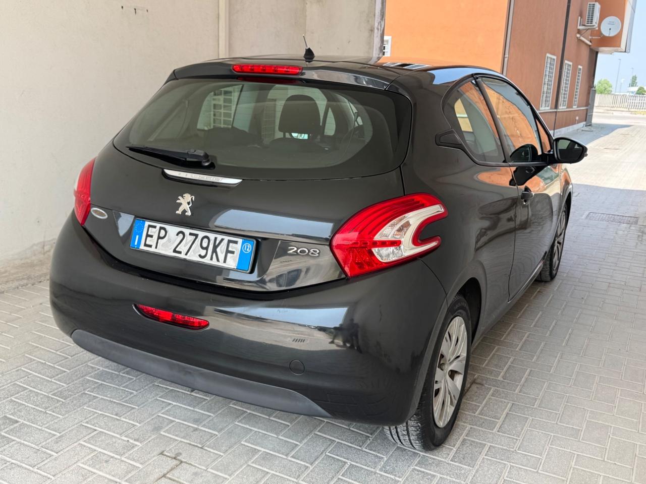 Peugeot 208 1.2 VTi 82 CV , CINGHIA ROTTA