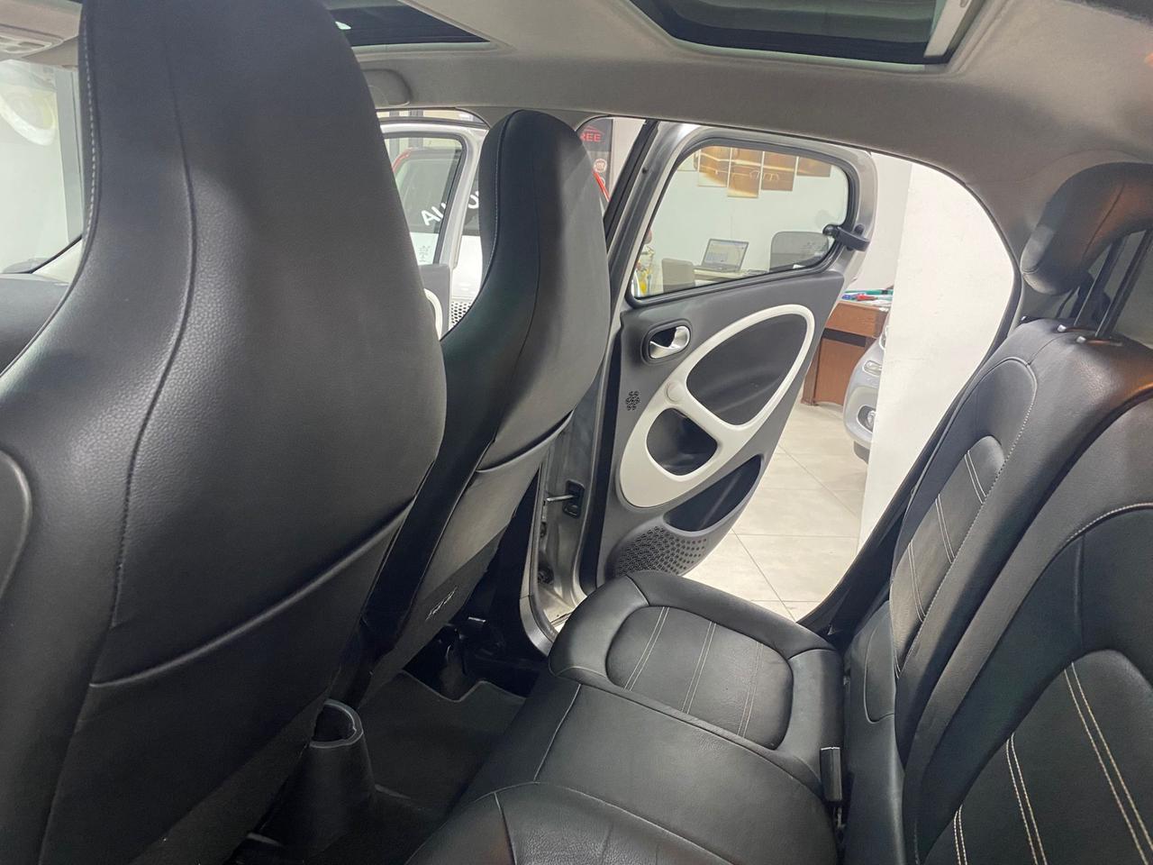 Smart ForFour 70 1.0 Prime