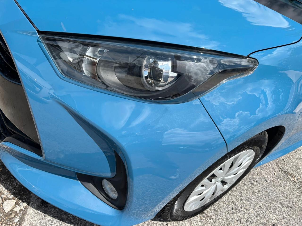 Toyota Yaris 1.5 Hybrid 5 porte Business