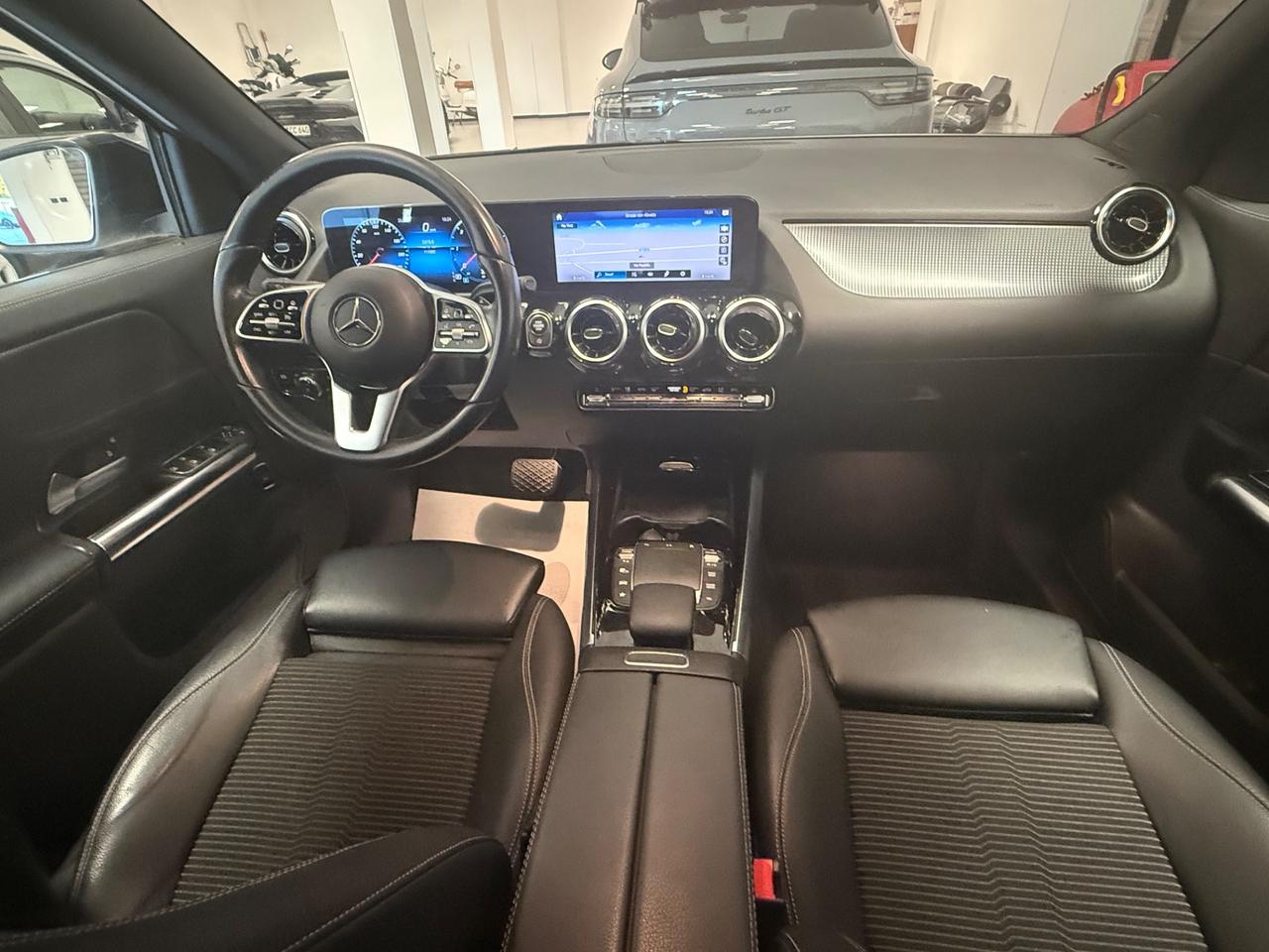 Mercedes-benz GLA 200 d Automatic Premium