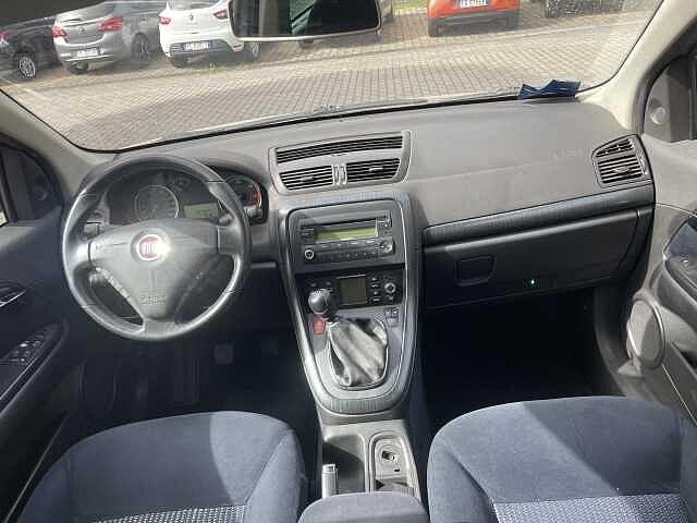 Fiat Croma 1.9 Multijet Emotion