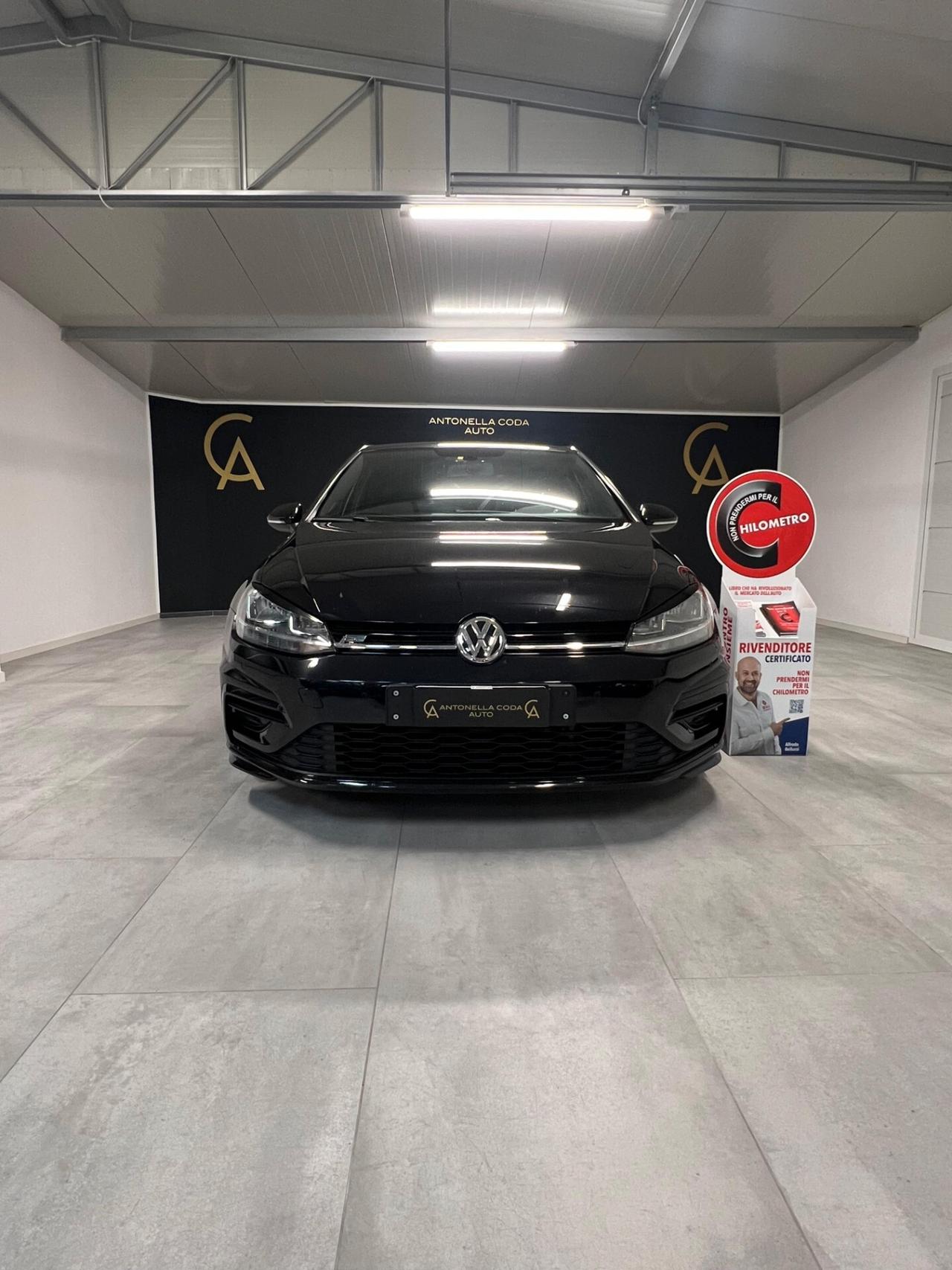 Volkswagen Golf 1.6 TDI 115 CV R-line