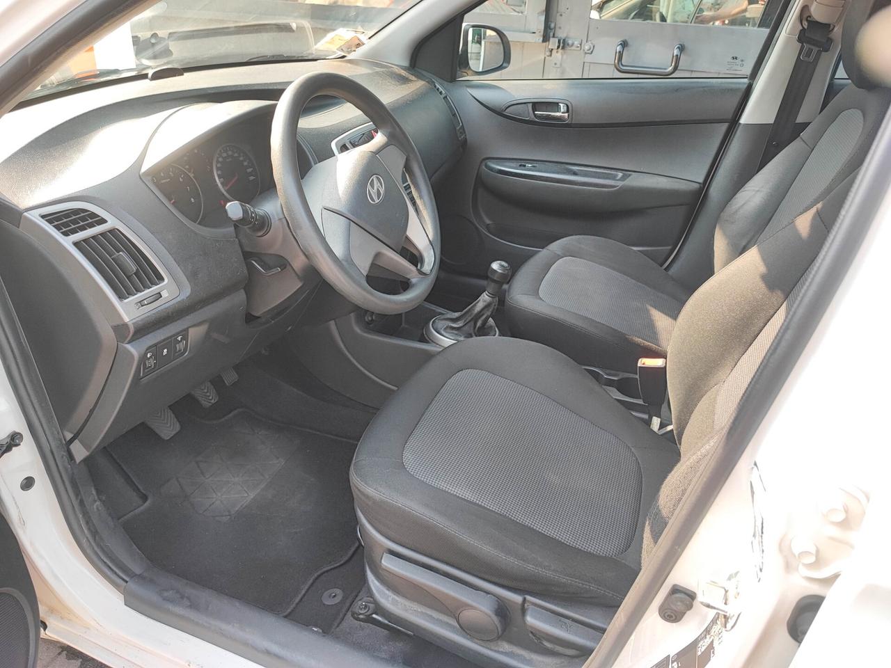 Hyundai i20 1.2 5p. uni-pro