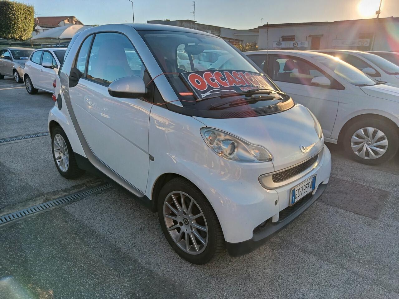 Smart ForTwo 1000 coupé 52kw passion