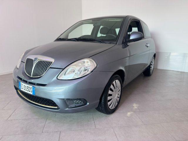LANCIA Ypsilon 1.2 Versus