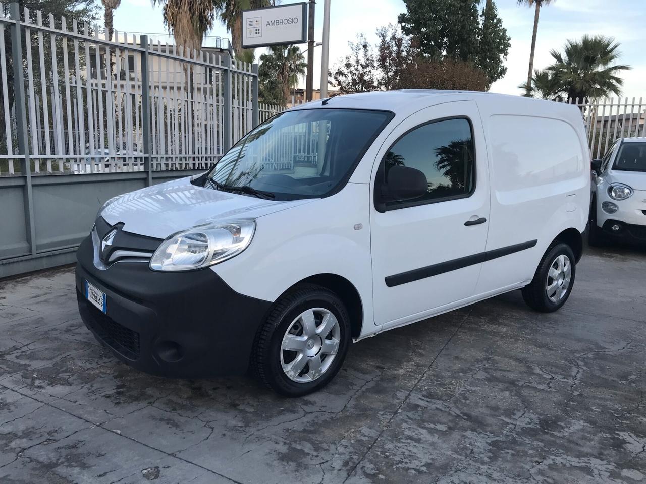 Renault Kangoo 1.5 DCI 75 CV