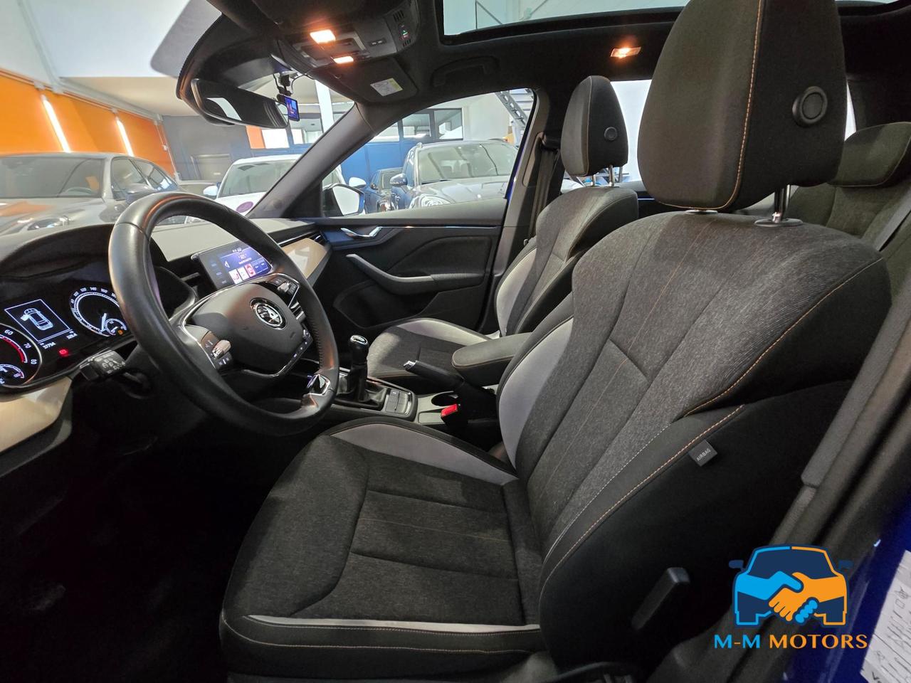 Skoda Kamiq 1.0 tsi Black Dots 95cv