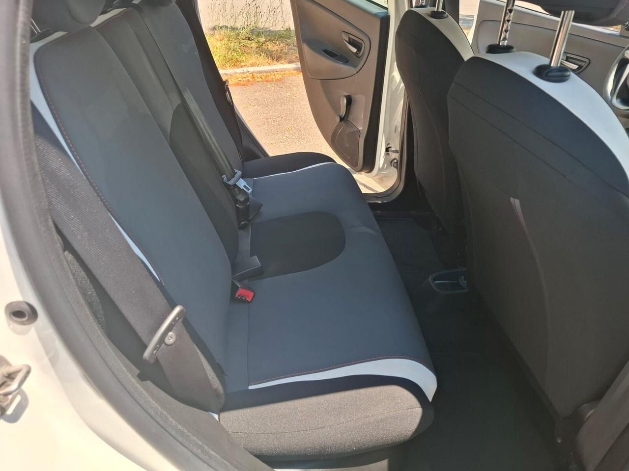 Lancia Ypsilon 1.2 GPL 126.000 KM NEOPATENTATI