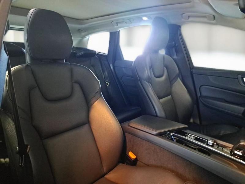 VOLVO XC60 T6 Plug-in AWD auto Recharge Inscription Expression