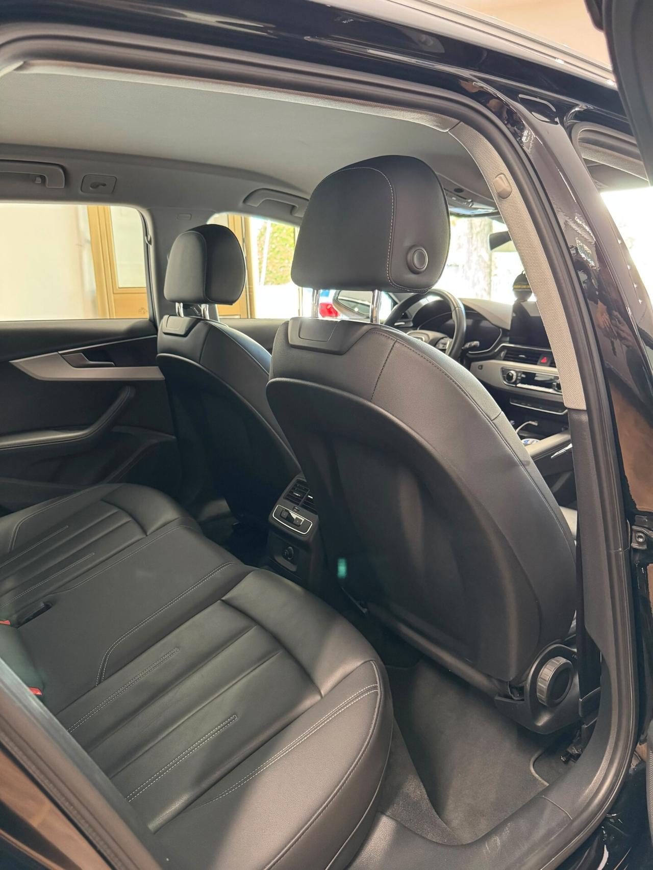 Audi A4 Avant 40 TDI quattro S tronic Business Advanced