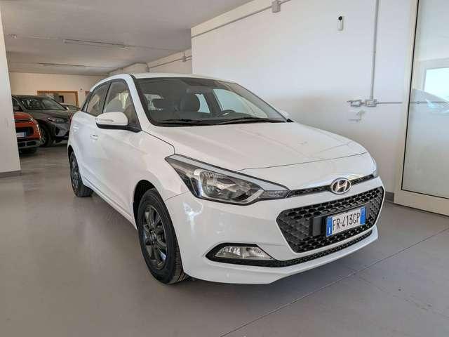 Hyundai i20 i20 II 2015 5p 1.2 Classic 75cv km 23.000