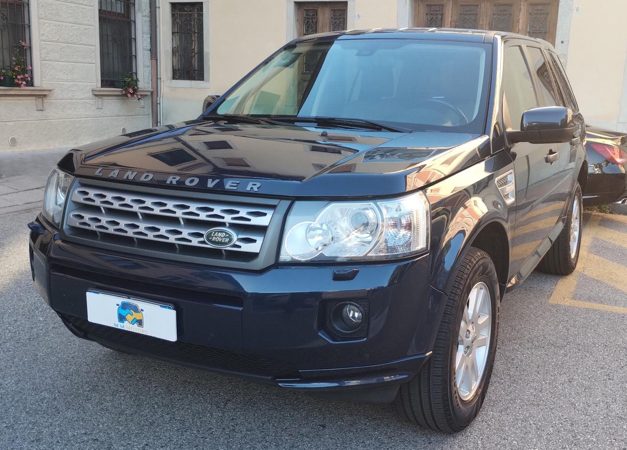 Land Rover Freelander 2.2 SD4 S.W. SE