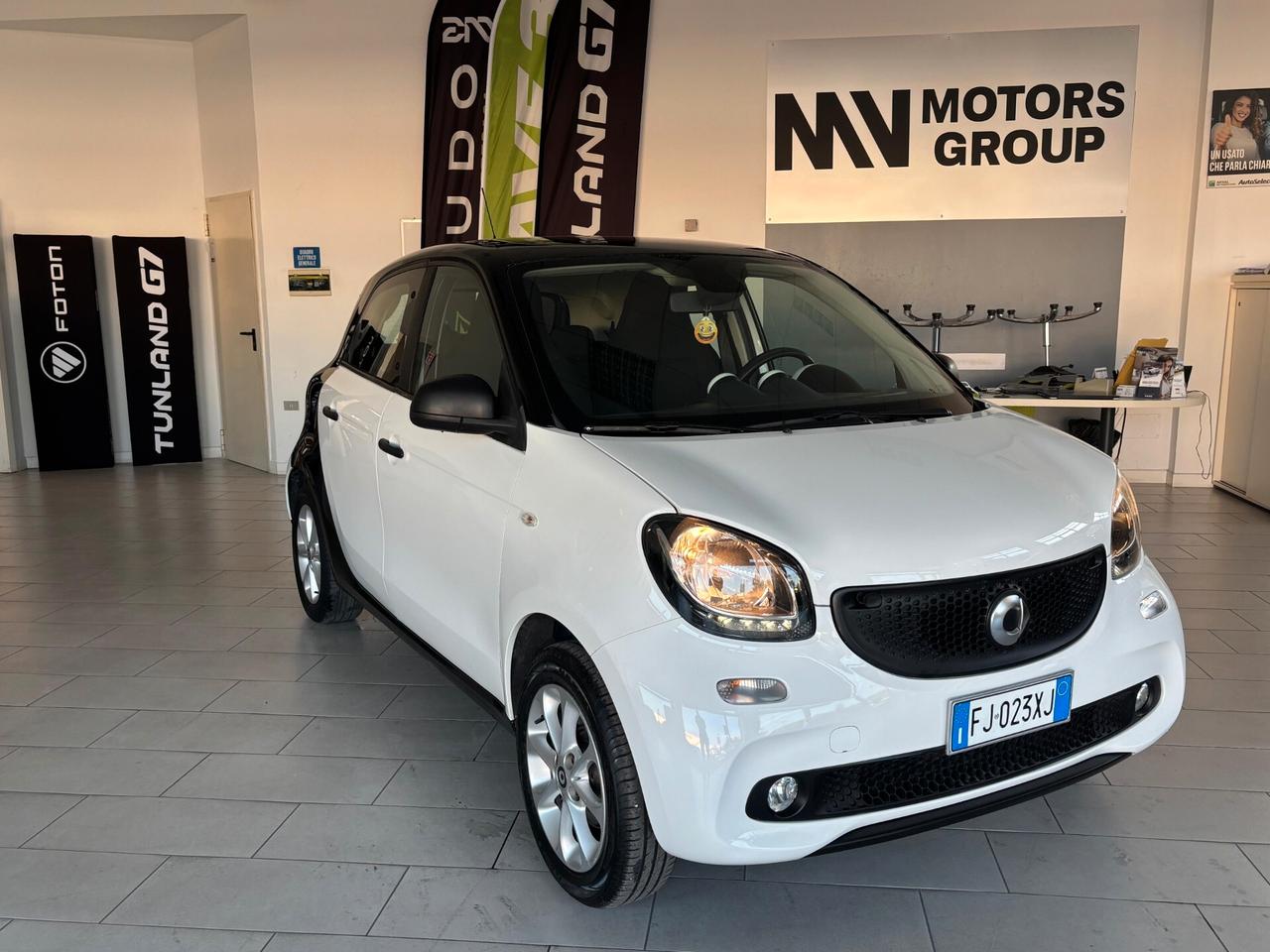 Smart ForFour 70 1.0 twinamic Youngster
