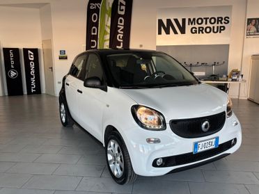 Smart ForFour 70 1.0 twinamic Youngster